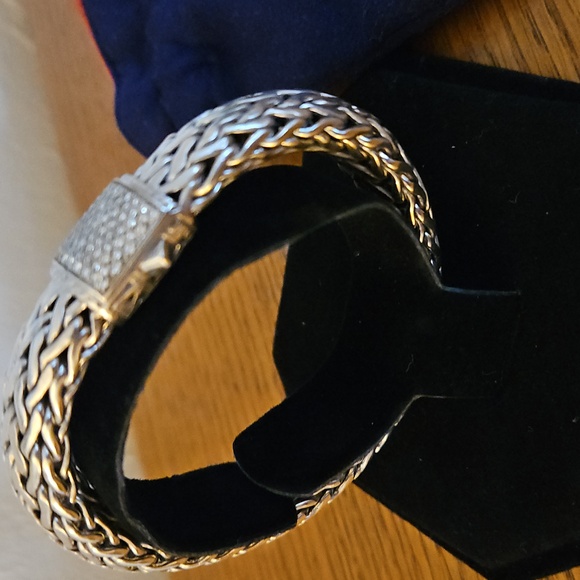 Authentic John Hardy Classic Chain Diamond Bracelet - Picture 5 of 6
